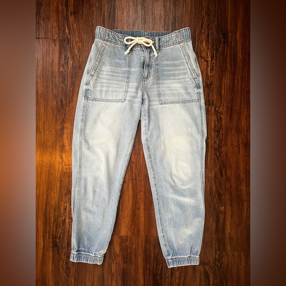 American Eagle Jeans (2 short)